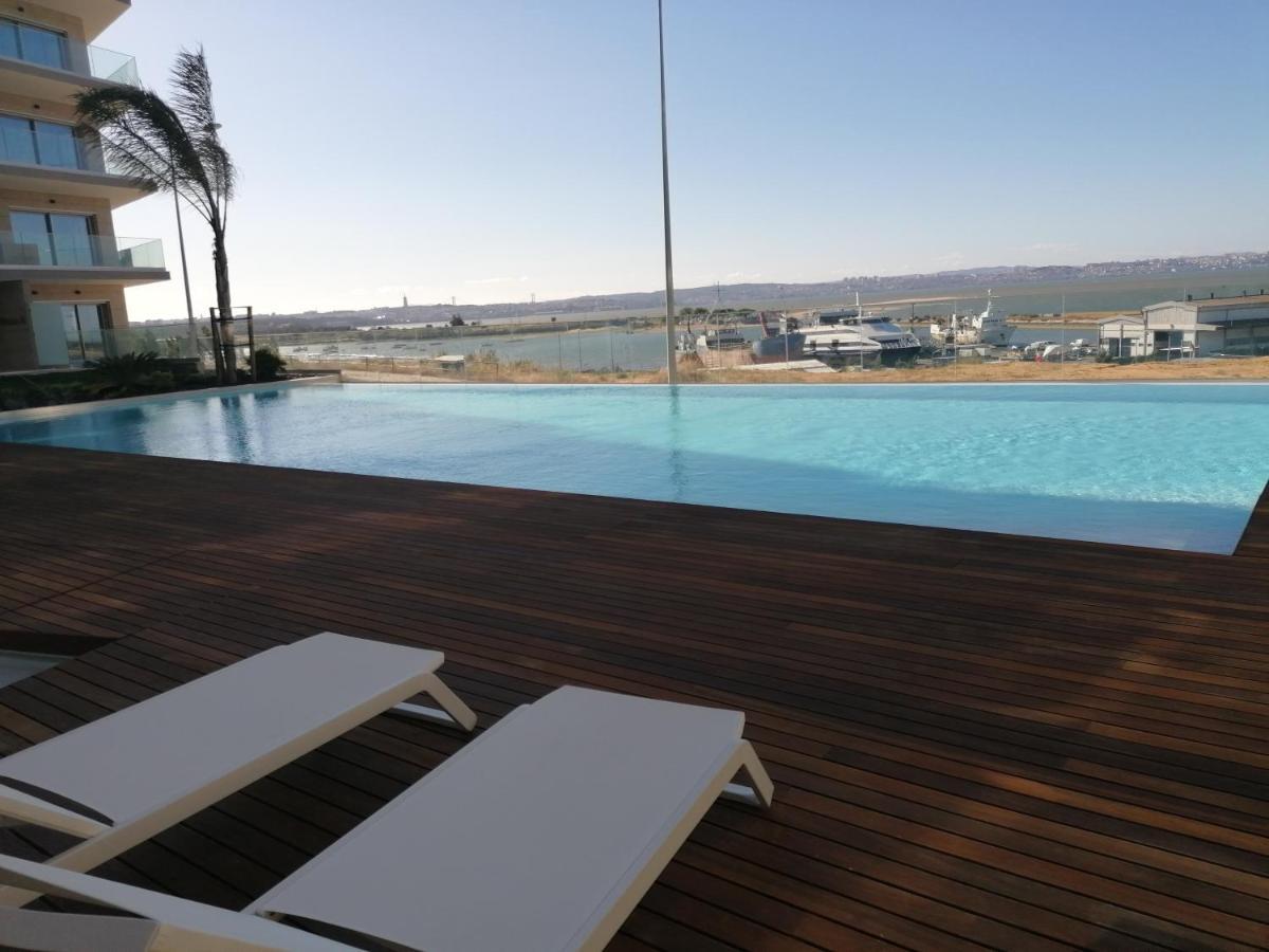 Quinta Da Trindade One River Seixal Apartamento Seixal  Exterior foto